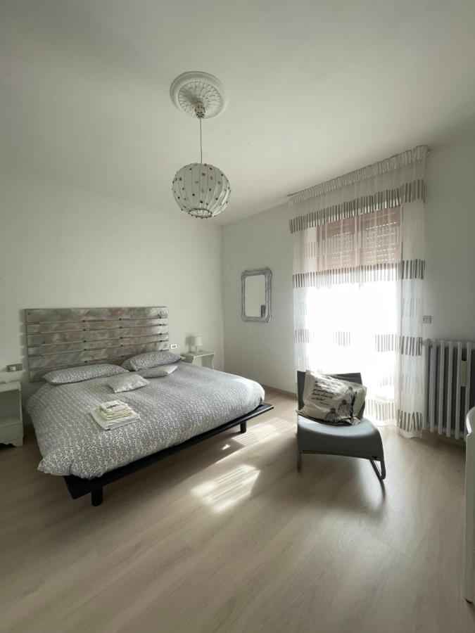 La Signora Dei Fiori Apartment Gubbio Exterior photo